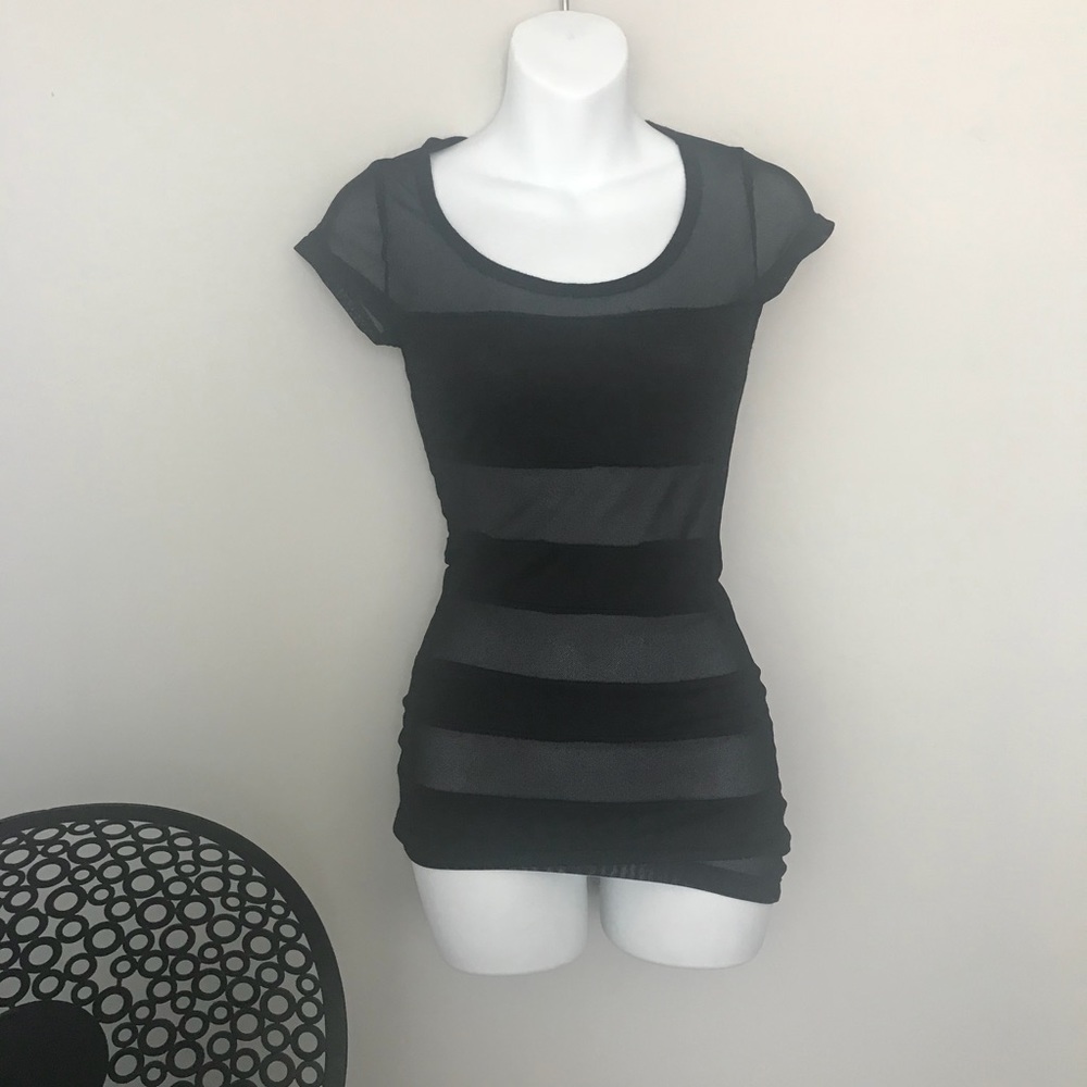 Arden B mesh & cotton black top xs